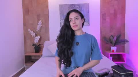 isabella_winkler online show from 06/20/26, 11:02