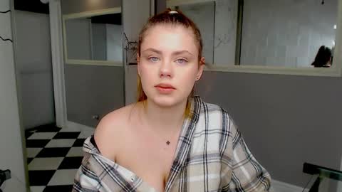 isabellabler online show from 01/24/25, 01:36