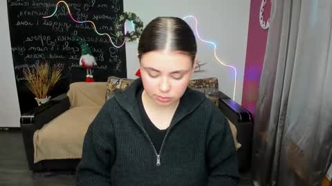 isabellabler online show from 12/16/25, 12:43