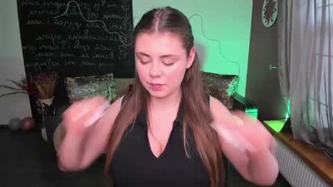 isabellabler online show from 05/17/26, 11:39