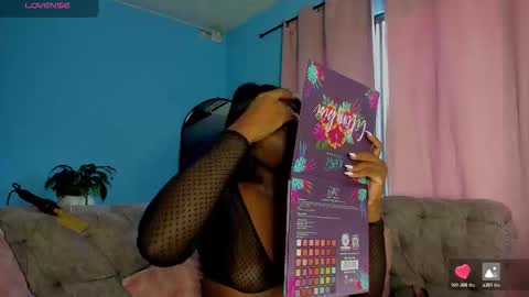    v online show from 03/26/26, 09:42