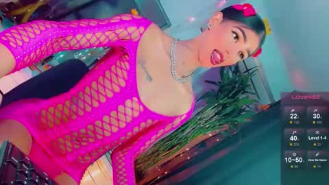 isabellagirs online show from 04/18/26, 10:41