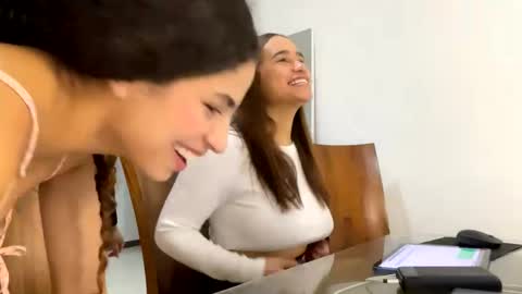 Isabella.. back again  online show from 01/03/25, 02:32