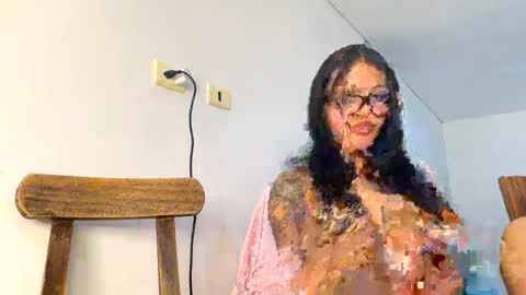 Isabella.. back again  online show from 01/24/25, 05:31