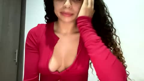 Isabella.. back again  online show from 01/27/25, 01:48