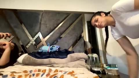 Isabella.. back again  online show from 03/09/26, 02:48