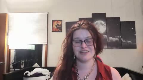 Snapshot of isabellamariedarcy chatting on 06/11/26, 01:16 isabellamariedarcy online show from 06/11/26, 01:16