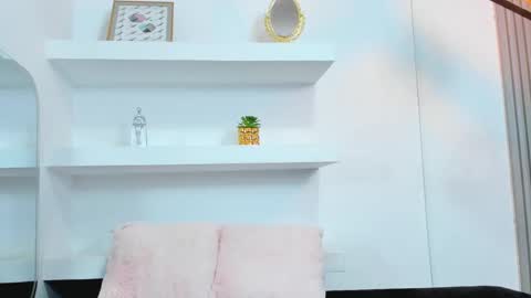 isabellamonet online show from 09/22/25, 07:16