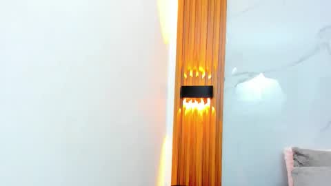 isabellamonet online show from 12/16/25, 11:04