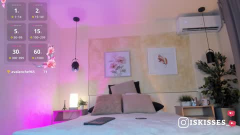   online show from 03/28/26, 04:23