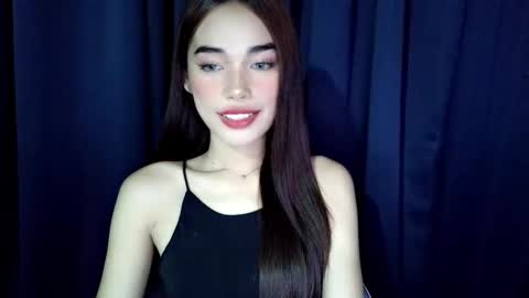 Snapshot of isabelle_willis chatting on 04/23/26, 03:58 Isabelle online show from 04/23/26, 03:58