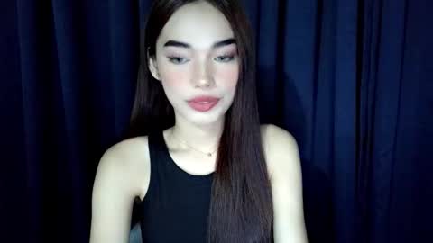 Snapshot of isabelle_willis chatting on 04/27/26, 01:42 Isabelle online show from 04/27/26, 01:42