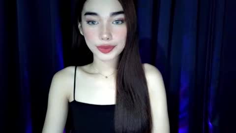 Snapshot of isabelle_willis chatting on 05/24/26, 01:16 Isabelle online show from 05/24/26, 01:16