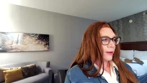 isabelleacd79256973 online show from 04/22/26, 03:09