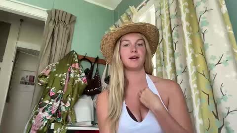 isabellesings online show from 01/08/26, 01:30