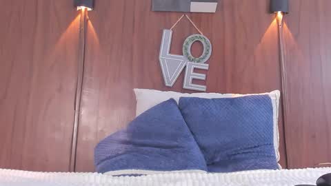 isabella online show from 03/06/26, 07:32