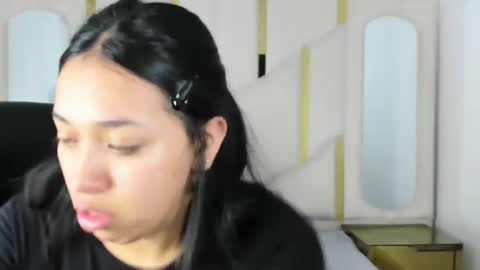 isabellrodriguez18 online show from 09/12/25, 03:28