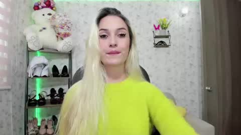 ISABELLA online show from 03/07/26, 09:12