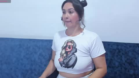 isagiraldo online show from 04/16/26, 02:51