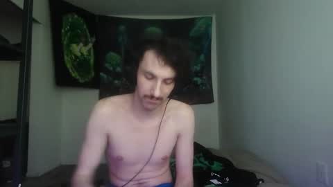 isaiahf24 online show from 06/06/26, 01:32