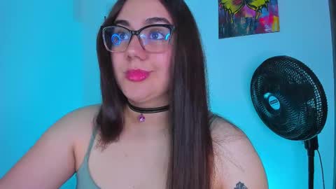 Isa online show from 02/16/25, 10:10