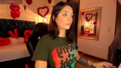 isabel  online show from 02/17/25, 11:02