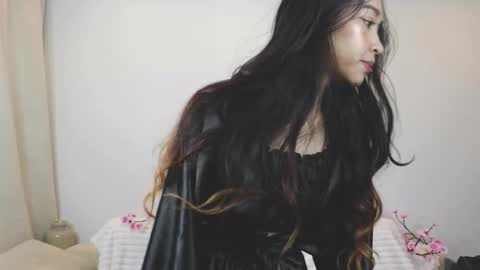 Selina online show from 10/22/25, 04:29