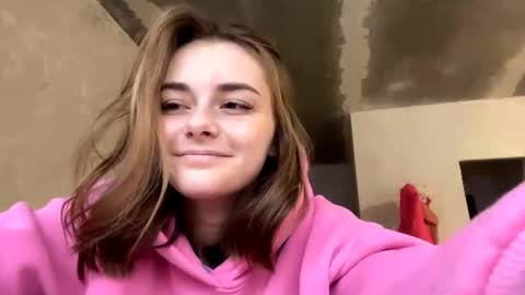 Issa online show from 11/12/25, 06:14