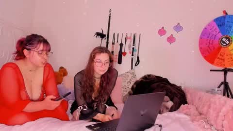 IsaXsab online show from 06/03/26, 12:24