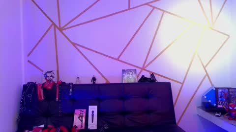 isabela online show from 10/02/25, 12:28