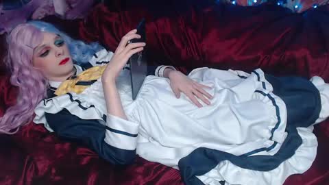 Sele online show from 04/15/26, 10:10