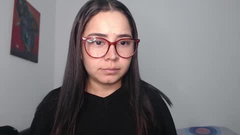 Snapshot of isemma chatting on 01/04/25, 03:50 Emma online show from 01/04/25, 03:50