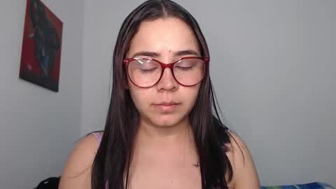 Snapshot of isemma chatting on 01/19/25, 03:08 Emma online show from 01/19/25, 03:08