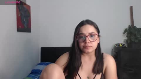 Snapshot of isemma chatting on 02/03/25, 03:09 Emma online show from 02/03/25, 03:09