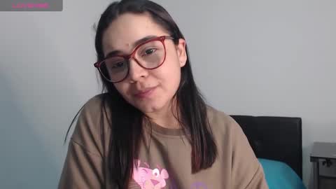 Snapshot of isemma chatting on 02/16/25, 03:04 Emma online show from 02/16/25, 03:04