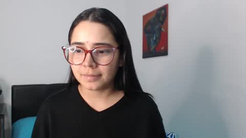 Snapshot of isemma chatting on 02/27/25, 03:25 Emma online show from 02/27/25, 03:25