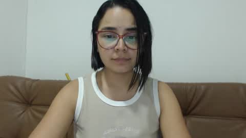 Snapshot of isemma chatting on 09/12/25, 03:17 Emma online show from 09/12/25, 03:17