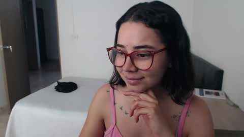 Emma online show from 11/26/25, 03:57