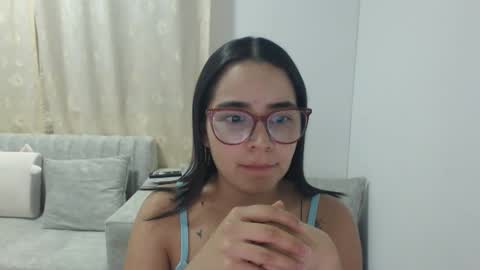 Emma online show from 03/29/26, 02:44