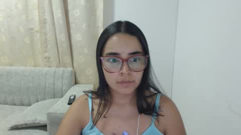 Snapshot of isemma chatting on 06/03/26, 03:09 Emma online show from 06/03/26, 03:09