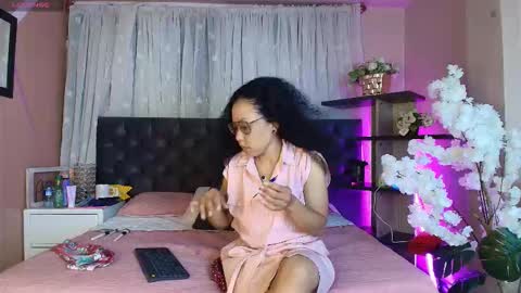 Snapshot of ishii_sakai chatting on 02/15/26, 03:36 Ishii Sakai online show from 02/15/26, 03:36