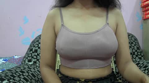 ishika_singh_ online show from 07/30/26, 02:54