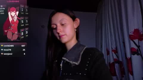 Snapshot of isis1012 chatting on 02/15/26, 07:51 isa online show from 02/15/26, 07:51