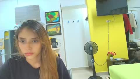 Snapshot of isis_pink chatting on 05/14/26, 01:45 Alaya online show from 05/14/26, 01:45