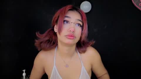 Isisjones18 online show from 09/26/25, 05:33