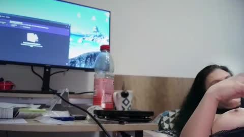 iskrenv online show from 04/15/26, 09:26