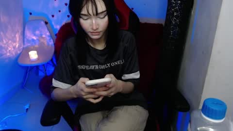 Isla Rosee18 online show from 04/06/26, 12:41