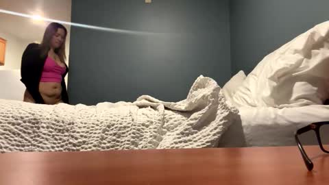 islanbeauty online show from 04/24/26, 03:42