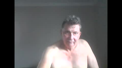 Snapshot of island625103 chatting on 01/29/25, 08:46 island625103 online show from 01/29/25, 08:46