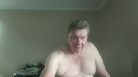 Snapshot of island625103 chatting on 09/09/25, 09:47 island625103 online show from 09/09/25, 09:47